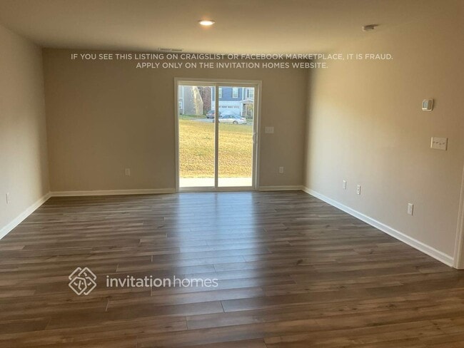 Photo - 1143 Woodhouse Dr