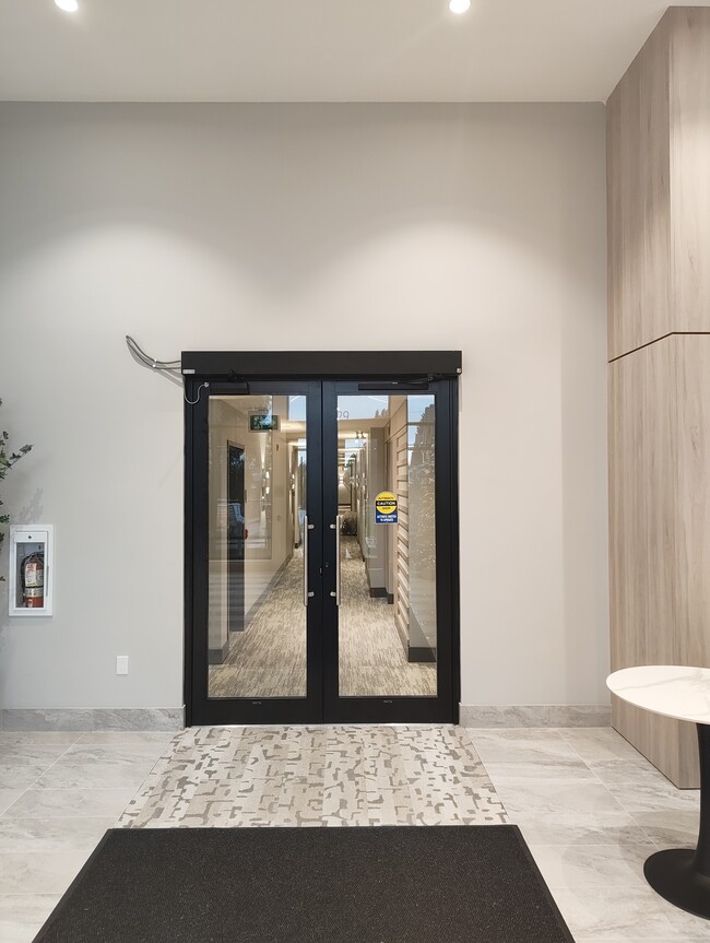 Photo - 629 Cottonwood Av