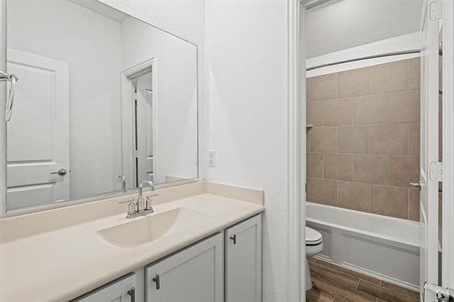 Photo - 14620 Little Water Dr