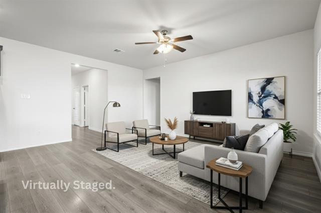 Photo - 812 Indigo Rd