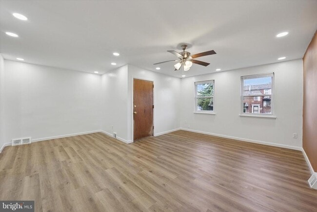 Photo - 2645 Wentworth Rd