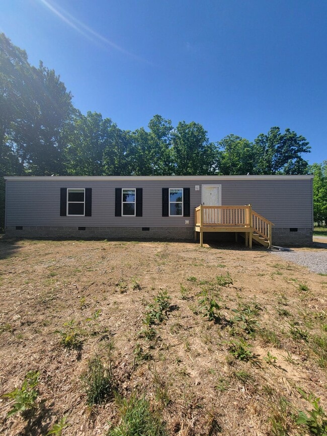 Building Photo - 159 W Everett St