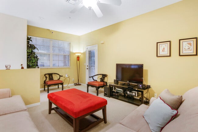Building Photo - 108 Lighthouse Cir Unit B