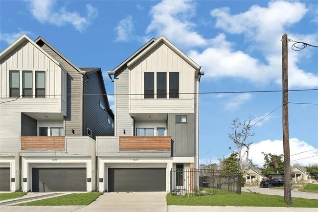 Building Photo - 4623 Cochran St