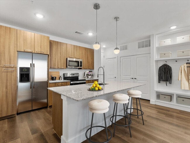 Photo - Doverhouse at White Rock