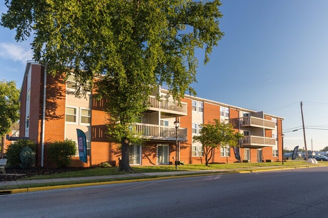 Wabash Riverfront Flats - Wabash Riverfront Flats Apartments