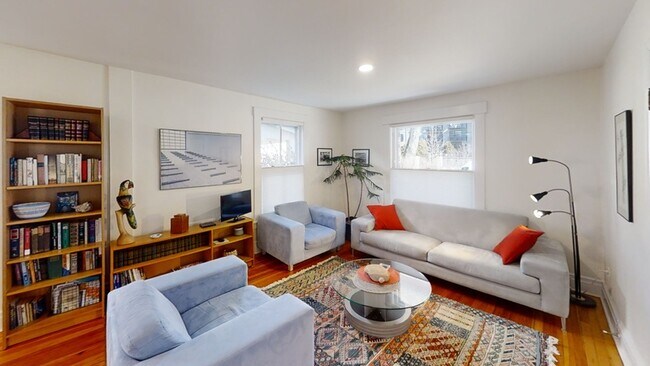 Photo - 618 S Ashley St Unit 1