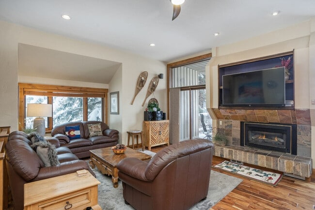 Building Photo - 2704 Crosstimbers Trail Unit SI ID1564276P