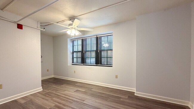 Photo - 1400 Cumberland St Unit 101