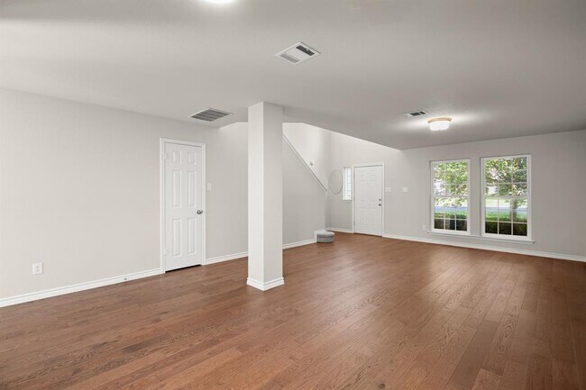 Photo - 17841 Park Valley Dr