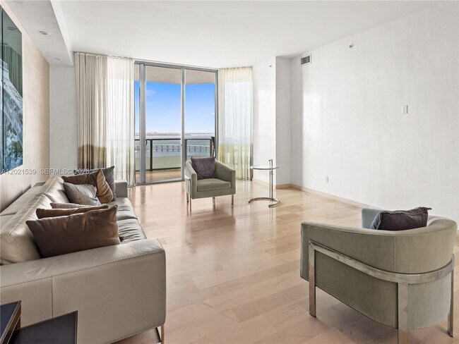 Photo - 1300 Brickell Bay Dr Unit 3701