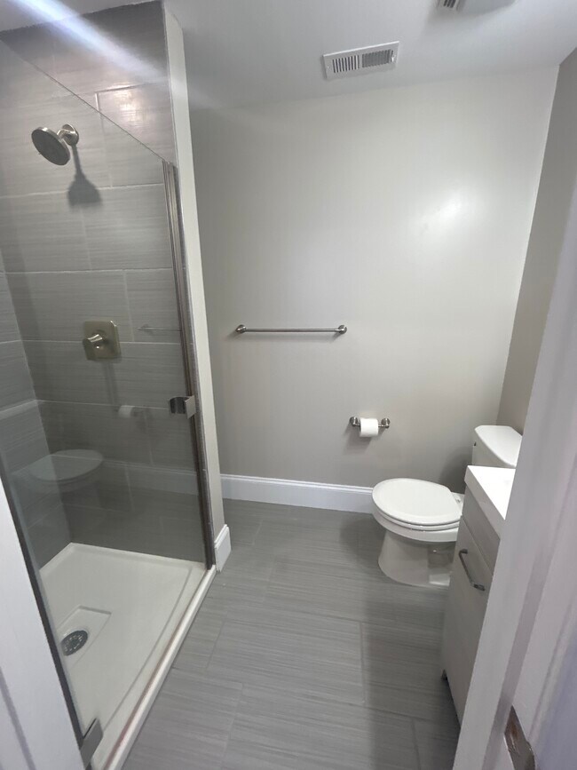 Photo - 4024 Sansom St