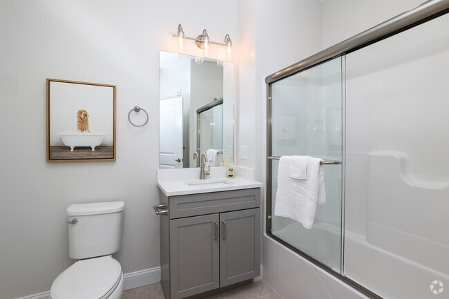 TheAlder 2BR, 2BA - 1,762SF - Bathroom