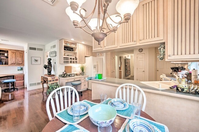 Photo - 6061 Linglestown Rd Unidad Cottage