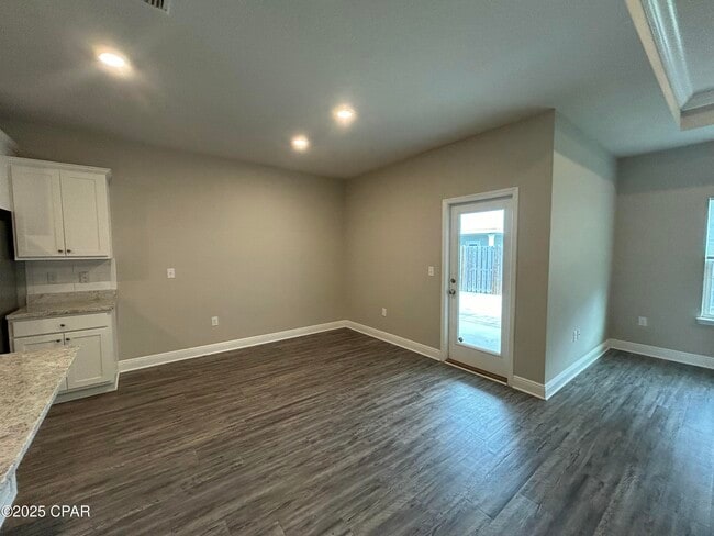 Photo - 245 Villa Bay Dr