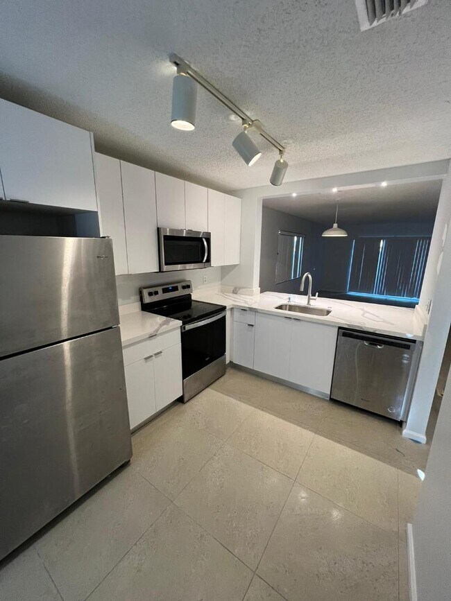 Photo - 4160 NW 67th Terrace