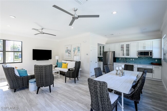 Building Photo - 2371 Ravenna Blvd Unit 101