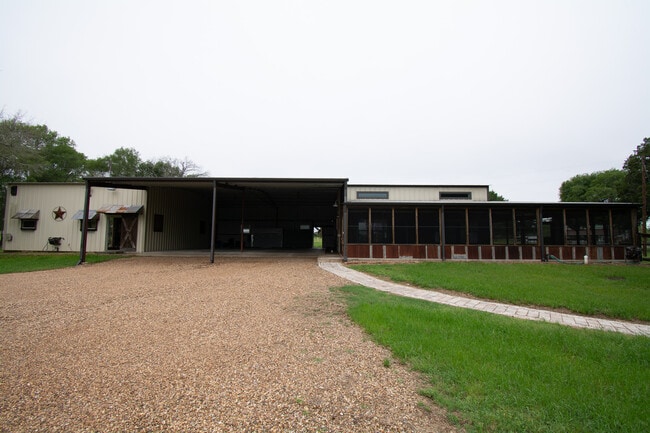 Photo - 16978 Tranquil Ln Casa