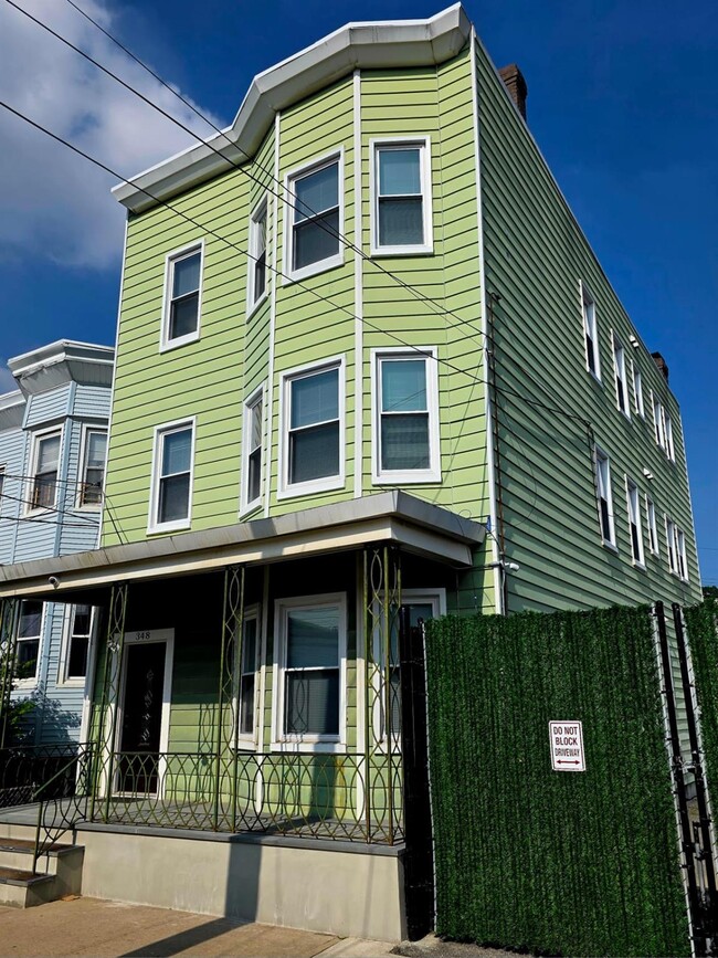 Photo - 348 Saw Mill River Rd Apartamento Unidad #3 - 3 floor