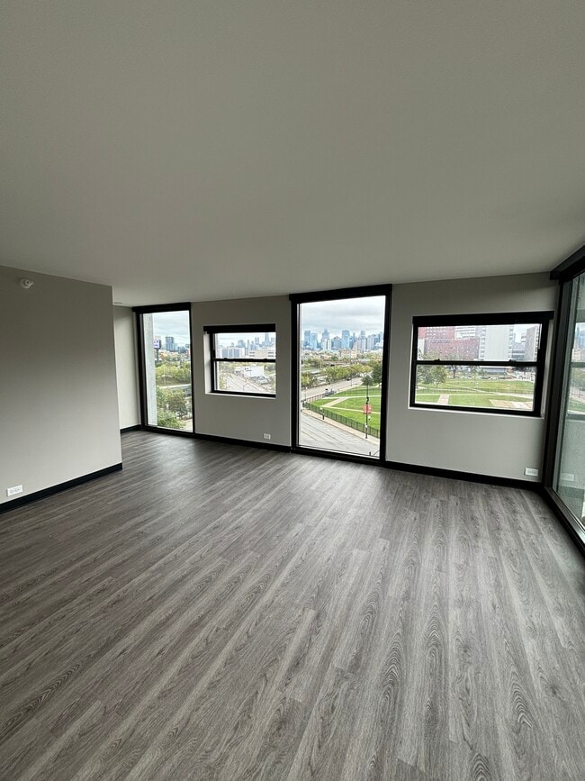 Photo - 2117 W Gladys Ave Unit 1416