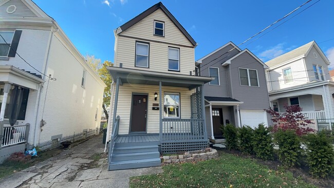 Photo - 5121 Silver St House