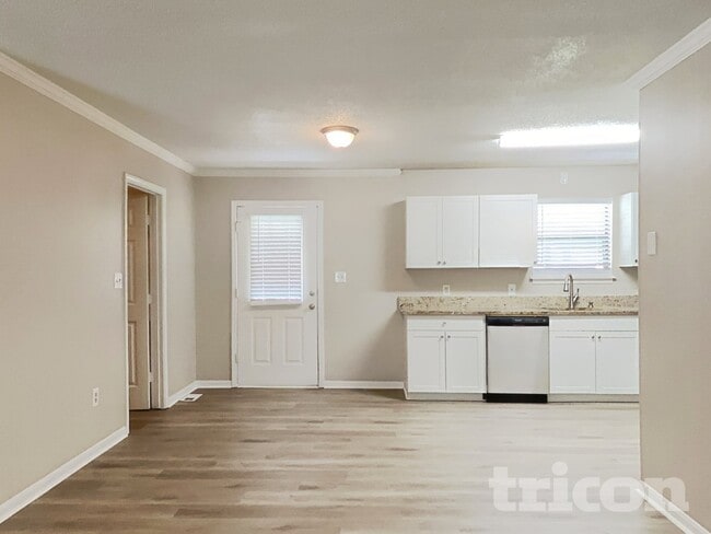 Photo - 531 Griffith Dr