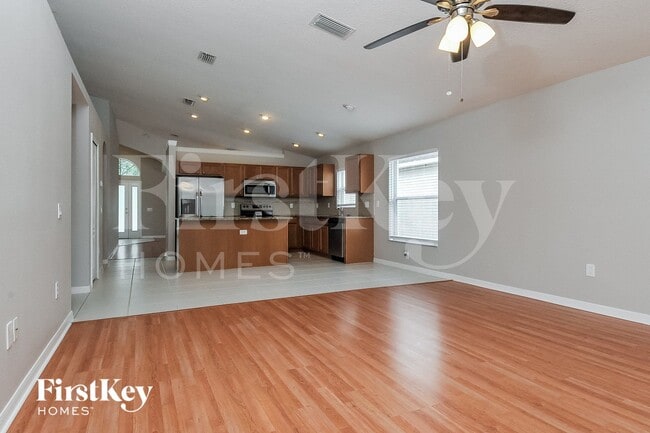 Photo - 8129 Alamosa Wood Ave