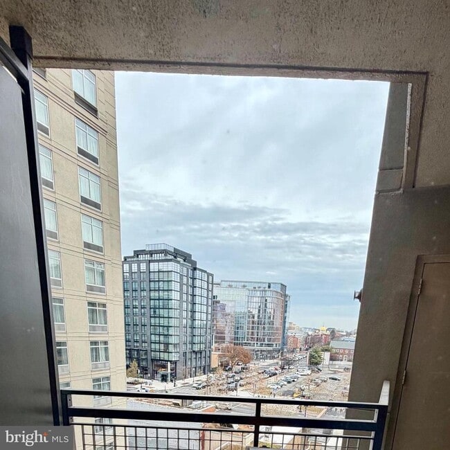 Photo - 555 Massachusetts Ave NW Unit 815