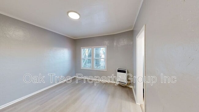 Photo - 2451 Seminary Ave