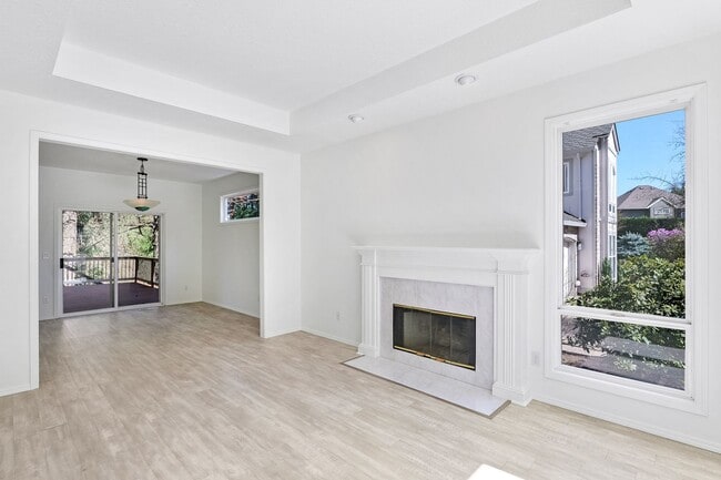 Photo - Elegant & Serene 3-Bedroom, 2 Bathroom Home Retreat in Desirable Arnold Creek