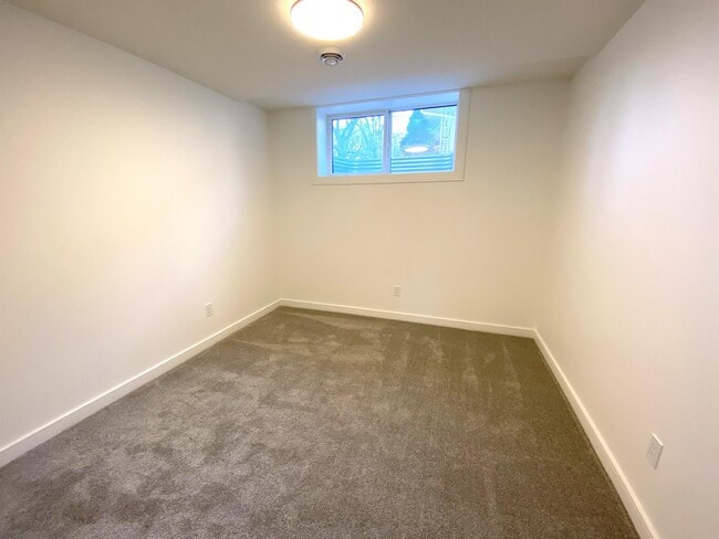 Photo - 8307-BS102 102 St NW Unit 8307 BSMT 3