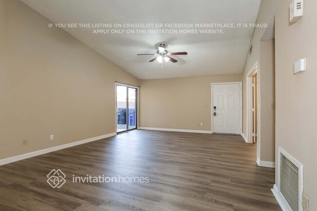 Photo - 11564 W Sage Dr