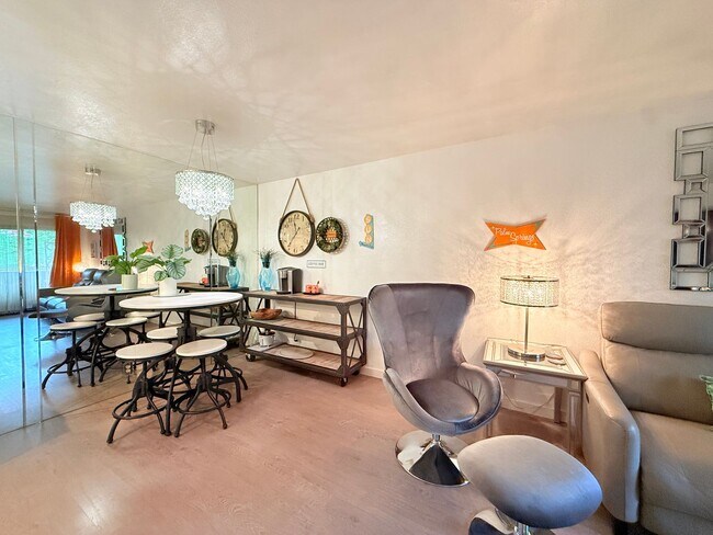 Photo - AVAILABLE NOW!! Lovely Upper Level - 1 Bedroom 1 Bathroom in Palm Springs Villas II!