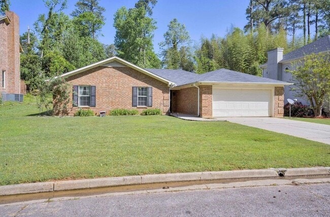 Building Photo - 250 Lafayette Dr