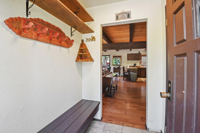 Photo - 5845 Sudan Rd