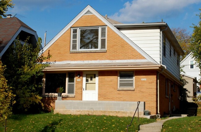 Front - 3036 S Delaware Ave