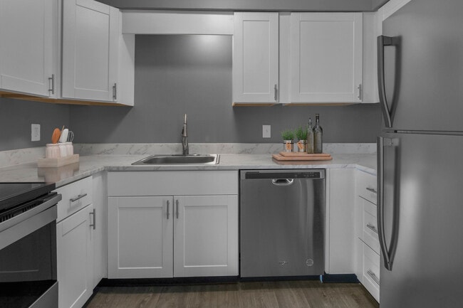 Photo - Lakeside Studio Apartments