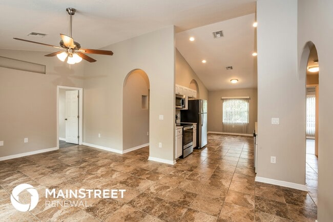 Photo - 1383 Eppinger Dr