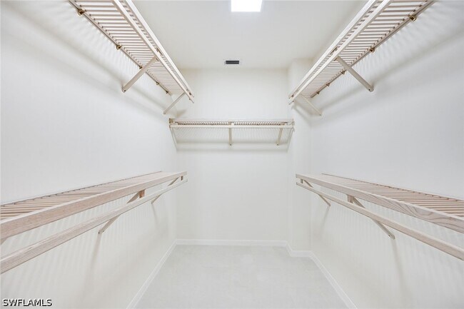 Photo - 1580 Clermont Dr Unidad L-202