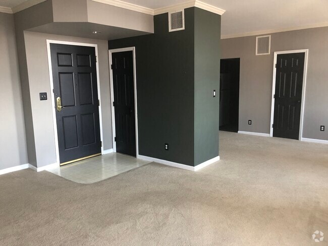 Building Photo - 401 10th St Unit 1102 Rental