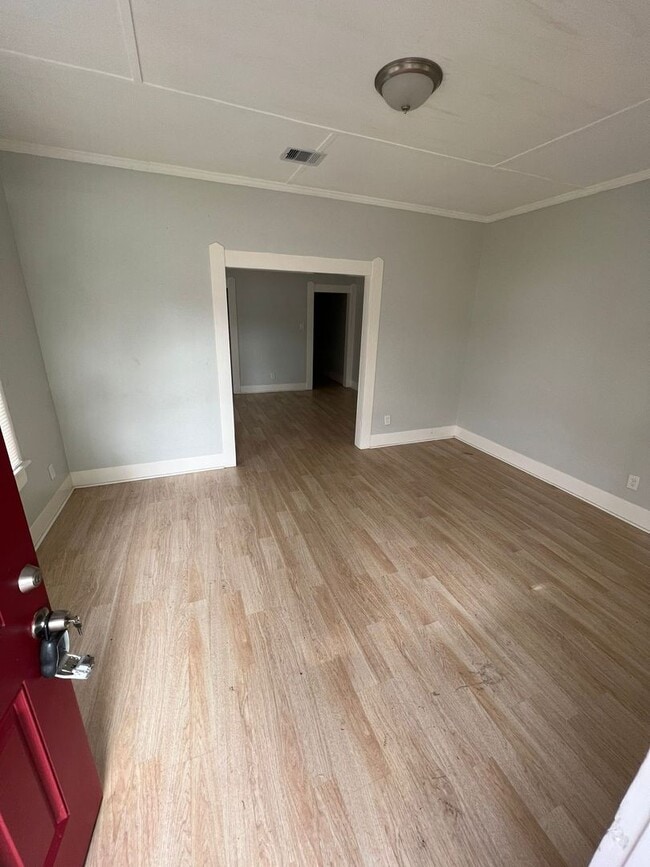 Photo - 1107 Avenue A Unit 1109 Avenue A