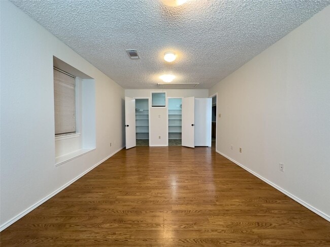 Photo - 119 Marshall St