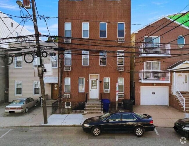 Building Photo - 155 Hopkins Ave Unit 6 Rental