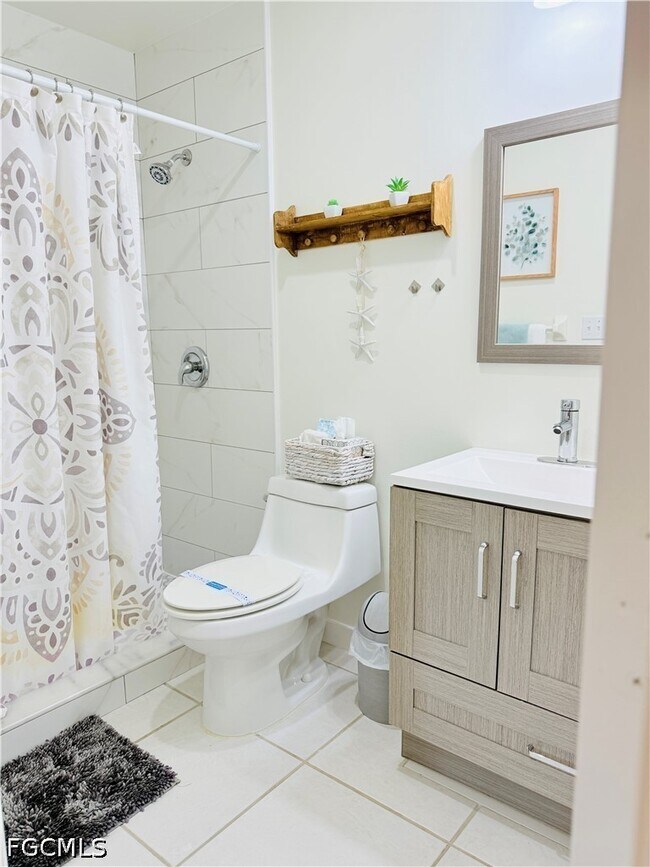 3320 Olympic Dr Unit 114