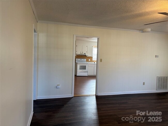 Photo - 828 Spruce St