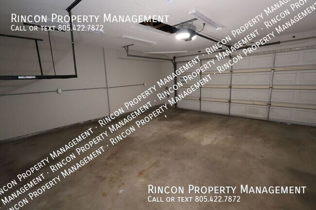 Photo - 2452 Manzanita Dr