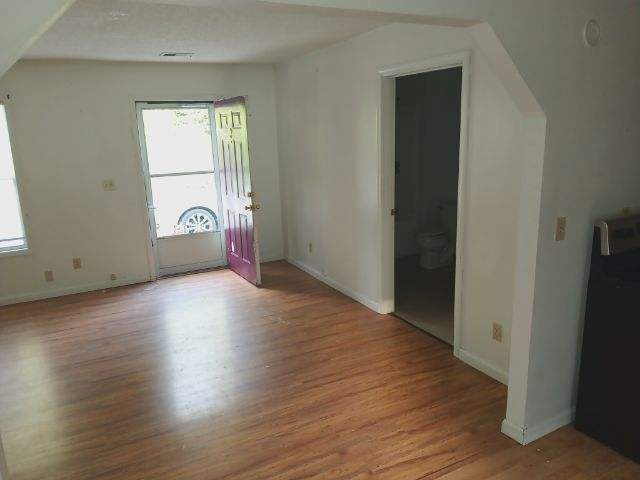 Photo - 69 Cr-1291Q