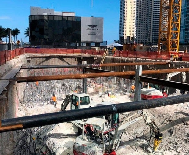 Photo - Aston Martin Residences