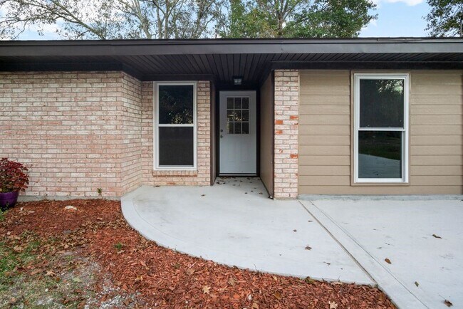 Photo - 1347 E Palm Dr