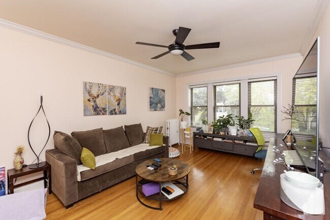 Photo - 2 bedroom in Chicago IL 60640 Unit 2